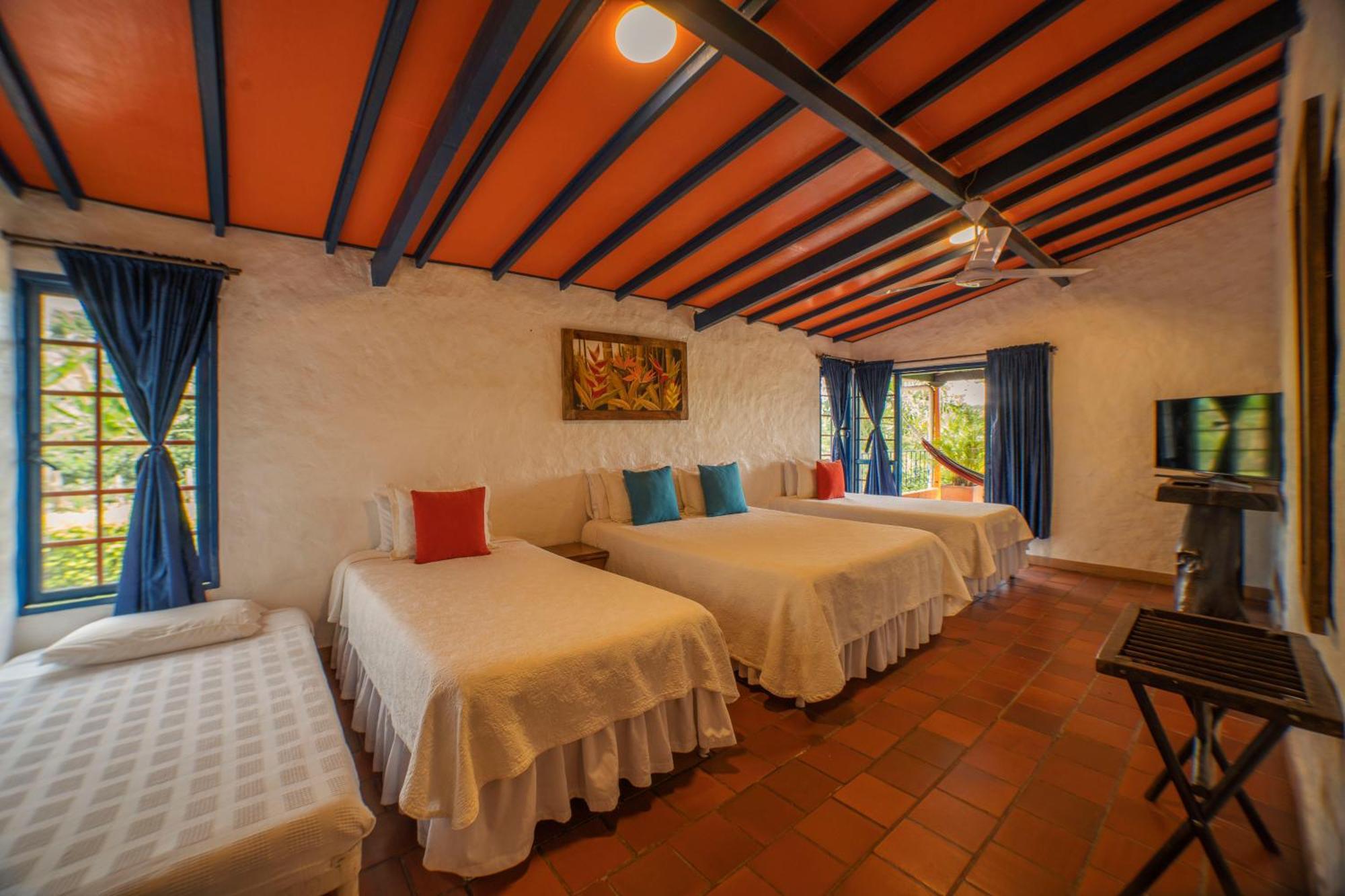 Hotel Mi Monaco Pueblo Tapao Eksteriør billede
